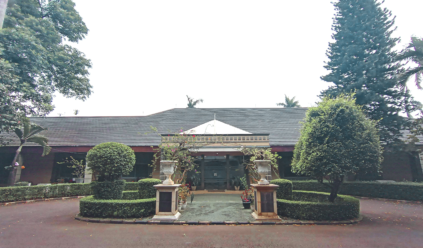 PMM Front Entrance